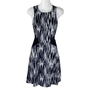 Cache gray black abstract knit black side cutout sleeveless flare dress 6 UU20